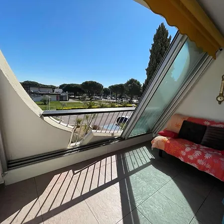 Apartment Climatise Port Camargue Pc020-231